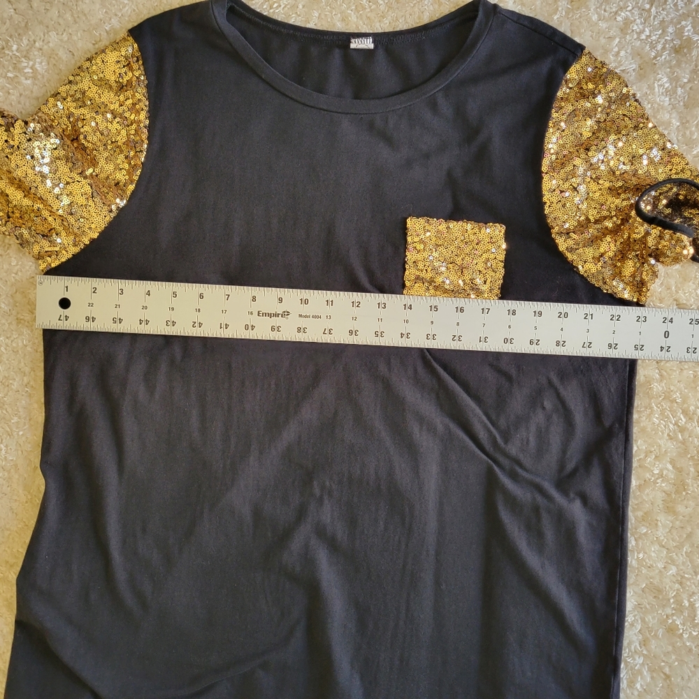 Sunshine & Rodeo black t-shirt with gold sequins sleeves and pocket size 3X - Picture 6 of 8
